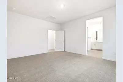 7615 E Cozy Cottage Lane, San Tan Valley, AZ 85143 - Photo 7