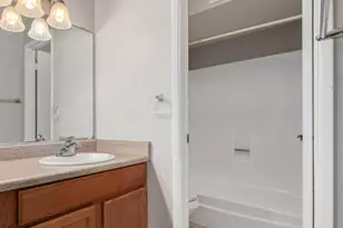 8055 E Thomas Rd, Scottsdale, AZ 85251 - Photo 15