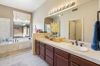 2989 N 44th Street #3018, Phoenix, AZ 85018 - Photo 23