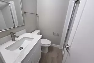 1239 E Maryland Ave, Phoenix, AZ 85014 - Photo 13