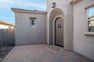 1123 W Thunderhill Dr, Phoenix, AZ 85045 - Photo 3