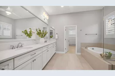 1123 W Thunderhill Drive, Phoenix, AZ 85045 - Photo 17