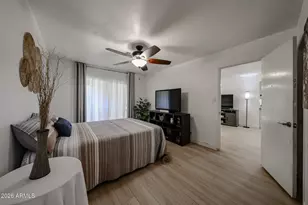 8131 N 107th Ave, Peoria, AZ 85345 - Photo 13