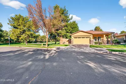 4212 E Washington Court, Gilbert, AZ 85234 - Photo 1