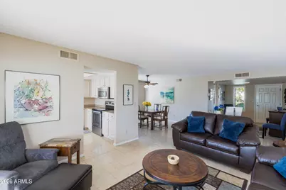 9749 W Taro Lane, Peoria, AZ 85382 - Photo 7