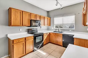 9304 W Gold Dust Ave, Peoria, AZ 85345 - Photo 5