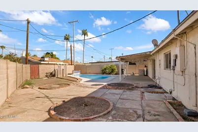 7526 E Minnezona Avenue, Scottsdale, AZ 85251 - Photo 33