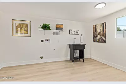 3429 W Sweetwater Avenue, Phoenix, AZ 85029 - Photo 23