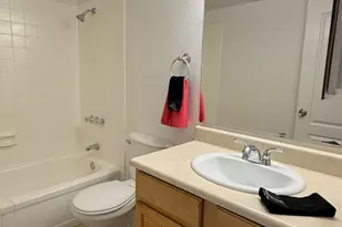 3434 W Danbury Dr, Phoenix, AZ 85053 - Photo 15