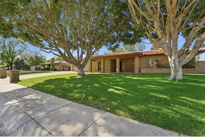 8432 N 18th Avenue, Phoenix, AZ 85021 - Photo 1