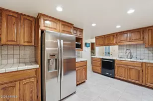 8432 N 18th Ave, Phoenix, AZ 85021 - Photo 17