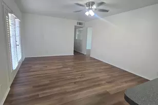 2644 W Corrine Dr, Phoenix, AZ 85029 - Photo 11