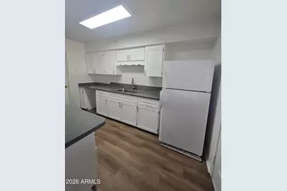 2644 W Corrine Drive, Phoenix, AZ 85029 - Photo 9