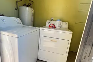 1051 S Dobson Rd, Mesa, AZ 85202 - Photo 21