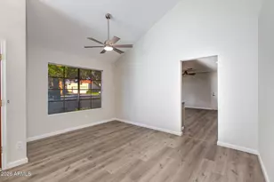 18836 N 94th Ave, Peoria, AZ 85382 - Photo 9