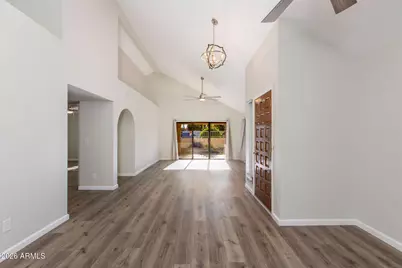 18836 N 94th Avenue, Peoria, AZ 85382 - Photo 9