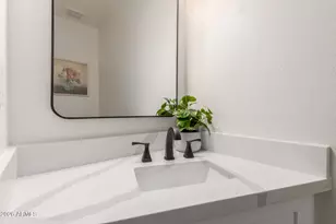 286 W Palomino Dr, Chandler, AZ 85225 - Photo 13