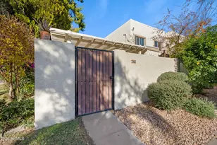 7802 E Keim Dr, Scottsdale, AZ 85250 - Photo 21