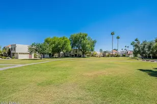 7802 E Keim Dr, Scottsdale, AZ 85250 - Photo 19