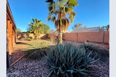 805 W Sunset Drive, Coolidge, AZ 85128 - Photo 17