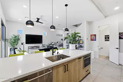 377 E Windsor Avenue #1, Phoenix, AZ 85004 - Photo 13