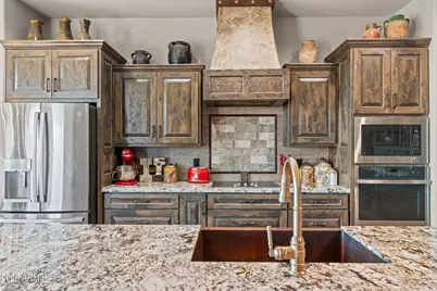 46629 W Luray Road, Wickenburg, AZ 85390 - Photo 19