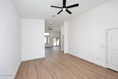 2841 S Camellia Drive, Chandler, AZ 85286 - Photo 9