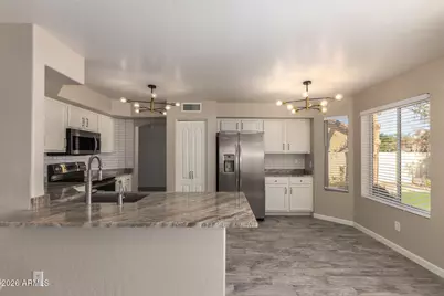 9641 S 51st Street, Phoenix, AZ 85044 - Photo 7