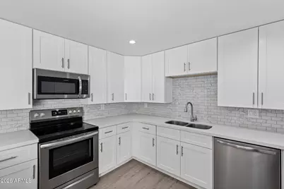 3749 E Pershing Avenue, Phoenix, AZ 85032 - Photo 5