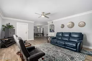 921 W Verde Ln, Phoenix, AZ 85013 - Photo 1