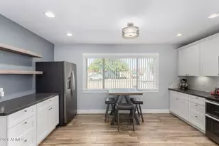 921 W Verde Ln, Phoenix, AZ 85013 - Photo 15