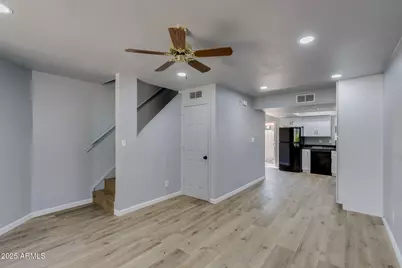 3044 E Beck Lane, Phoenix, AZ 85032 - Photo 9