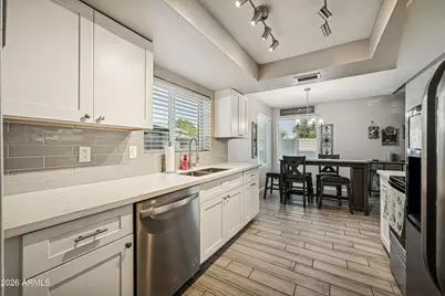 8601 N 85th Avenue, Peoria, AZ 85345 - Photo 9