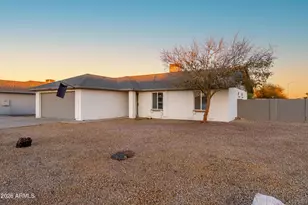 8601 N 85th Ave, Peoria, AZ 85345 - Photo 3