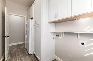 18530 E Purple Sage Dr, Queen Creek, AZ 85142 - Photo 29