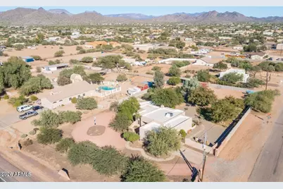 37005 N 7th Street, Phoenix, AZ 85086 - Photo 3