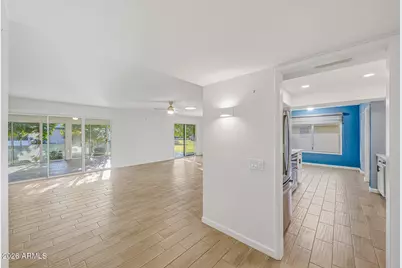 19045 N Signal Butte Circle, Sun City, AZ 85373 - Photo 11