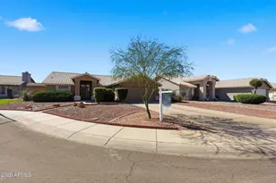 8447 W Aster Dr, Peoria, AZ 85381 - Photo 7