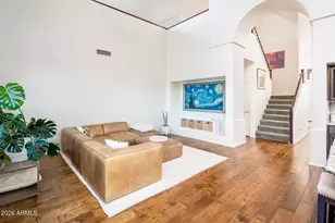 2442 E Glass Ln, Phoenix, AZ 85042 - Photo 11