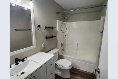 8642 W Echo Lane, Peoria, AZ 85345 - Photo 15