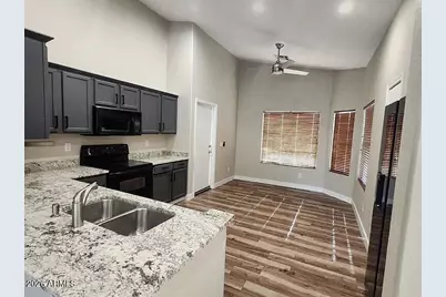 8642 W Echo Lane, Peoria, AZ 85345 - Photo 5