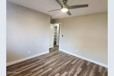 8642 W Echo Lane, Peoria, AZ 85345 - Photo 17