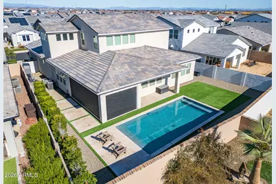 17245 W Middlebury Street, Surprise, AZ 85388 - Photo 9