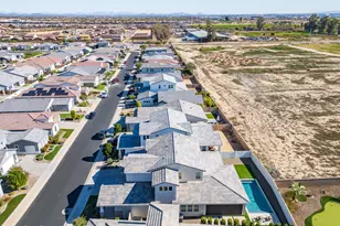 17245 W Middlebury St, Surprise, AZ 85388 - Photo 11