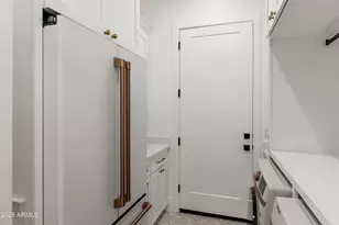 608 W Restin Rd, Phoenix, AZ 85086 - Photo 17