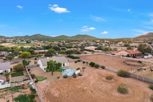 608 W Restin Rd, Phoenix, AZ 85086 - Photo 49