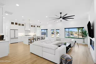 608 W Restin Rd, Phoenix, AZ 85086 - Photo 9