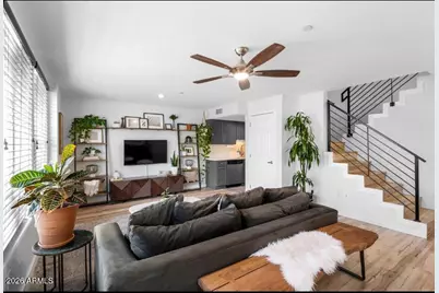 2929 N 39th Street #2, Phoenix, AZ 85018 - Photo 1