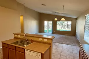 21992 E Camina Plata, Queen Creek, AZ 85142 - Photo 5