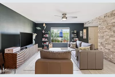 443 N Hobson Plaza, Mesa, AZ 85203 - Photo 3